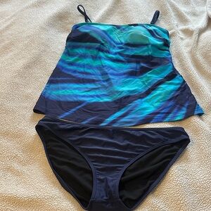 VENUS Blue and Green Tankini Set